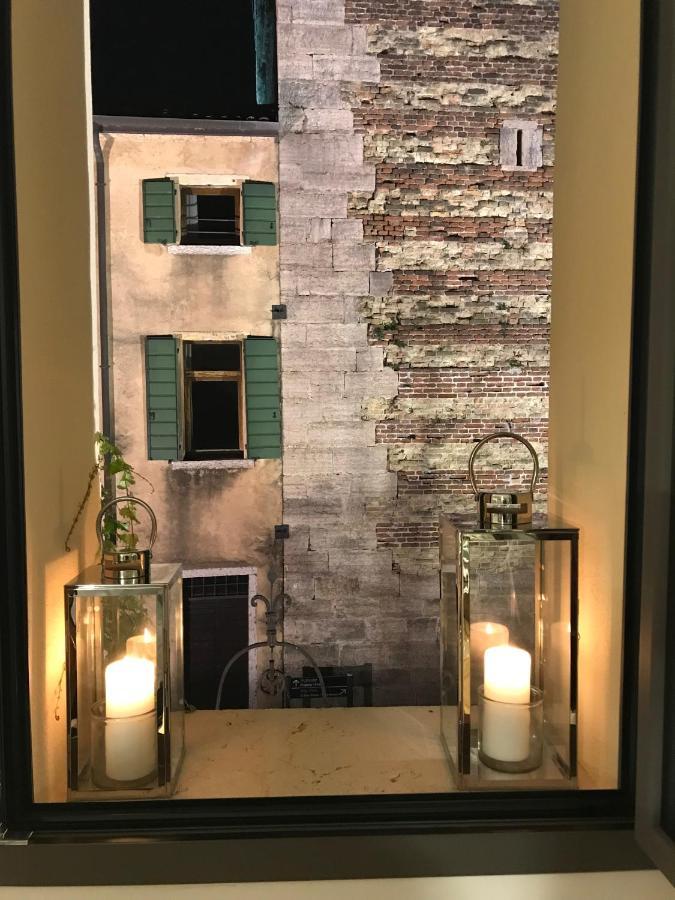 Suite La Castellana Torri Del Benaco Eksteriør billede