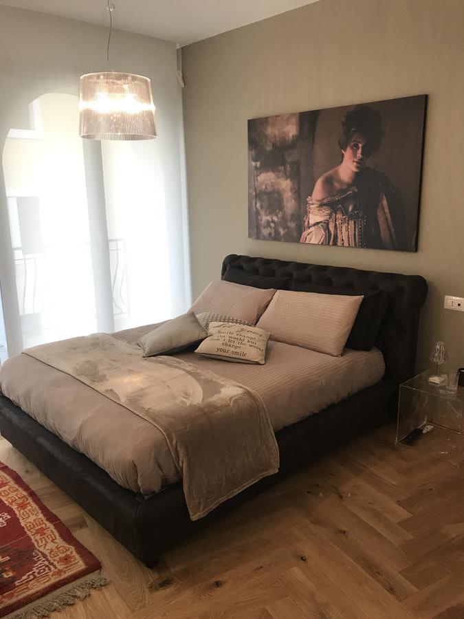 Suite La Castellana Torri Del Benaco Eksteriør billede